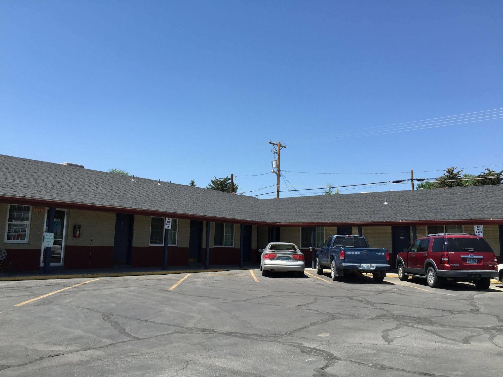 אלקו Travelers Motel מראה חיצוני תמונה